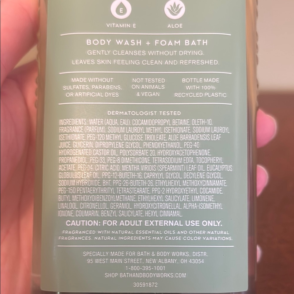 Bath & Body Works stresses releif Moisturizer & Body wash - Picture 7 of 12